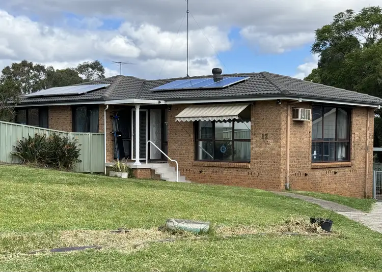 12 Clovelly Place, Woodbine NSW 2560