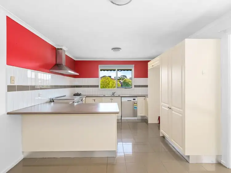 Fifth view of Homely house listing, 1A Oregon Court, Cranbourne North VIC 3977