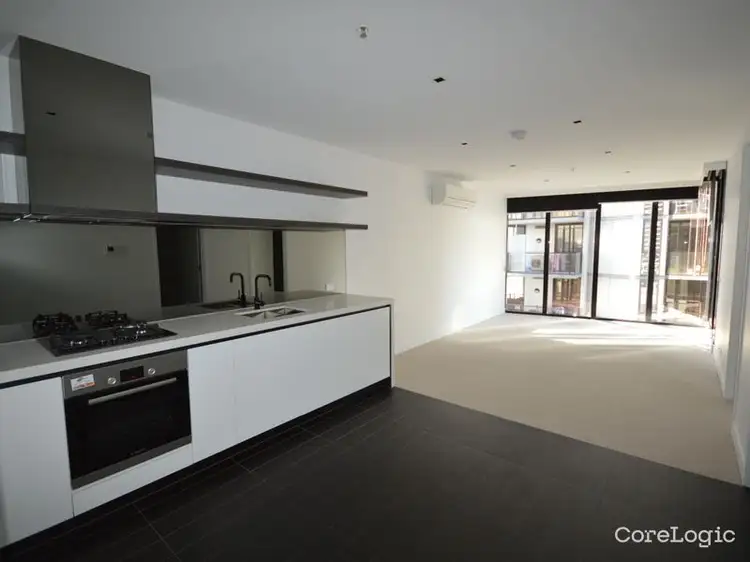 677 La Trobe Street