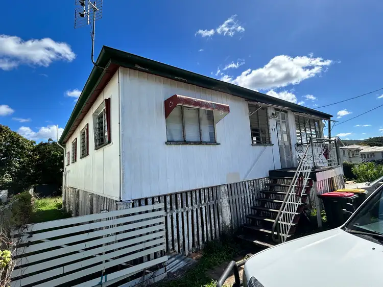 54 James Street, Mount Morgan QLD 4714