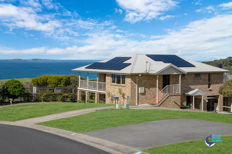 12 Dawn Parade, Kianga NSW 2546