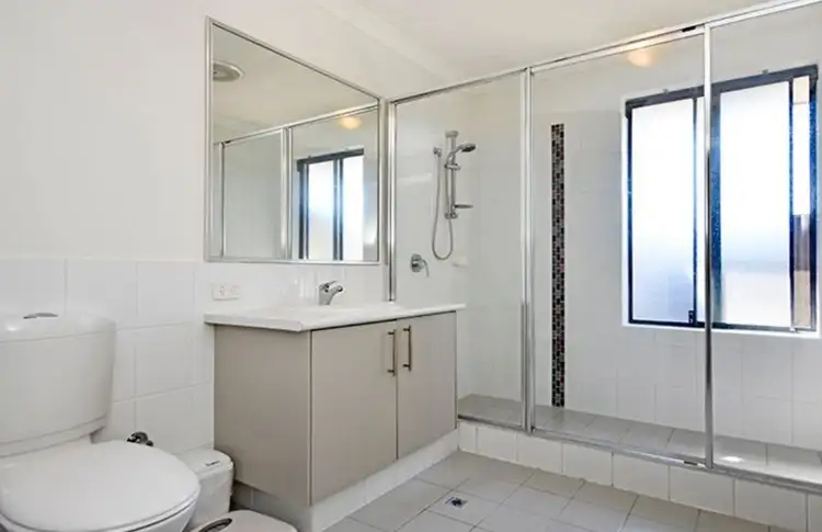 Fifth view of Homely house listing, 2/16 Dulegal Way, Aveley WA 6069