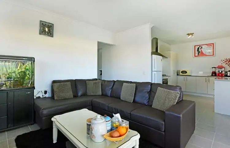 Seventh view of Homely house listing, 2/16 Dulegal Way, Aveley WA 6069