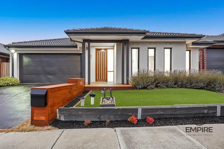 12 Invermay Way, Clyde VIC 3978