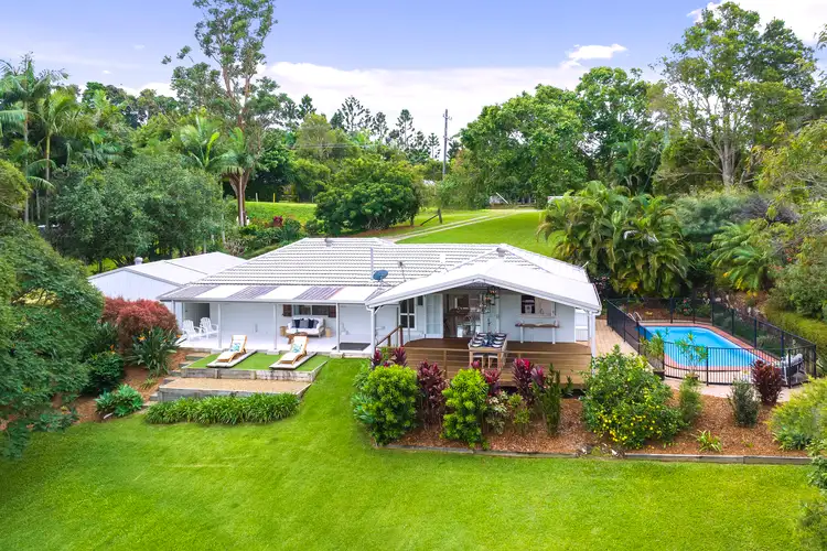 7 Pine Tree Drive, Lake Macdonald QLD 4563