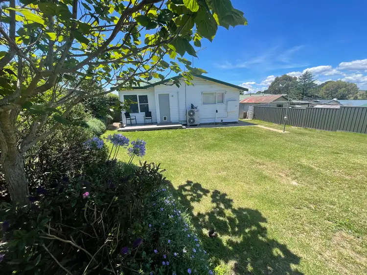6 Jerrang Avenue, Cooma NSW 2630