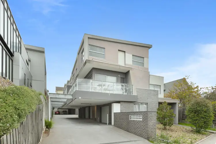 2/127 Raleigh Road, Maribyrnong VIC 3032