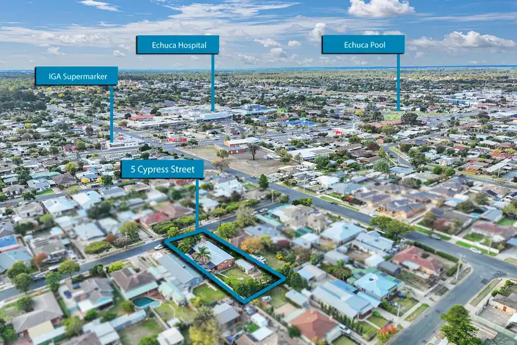 Third view of Homely house listing, 5 Cypress Street, Echuca VIC 3564