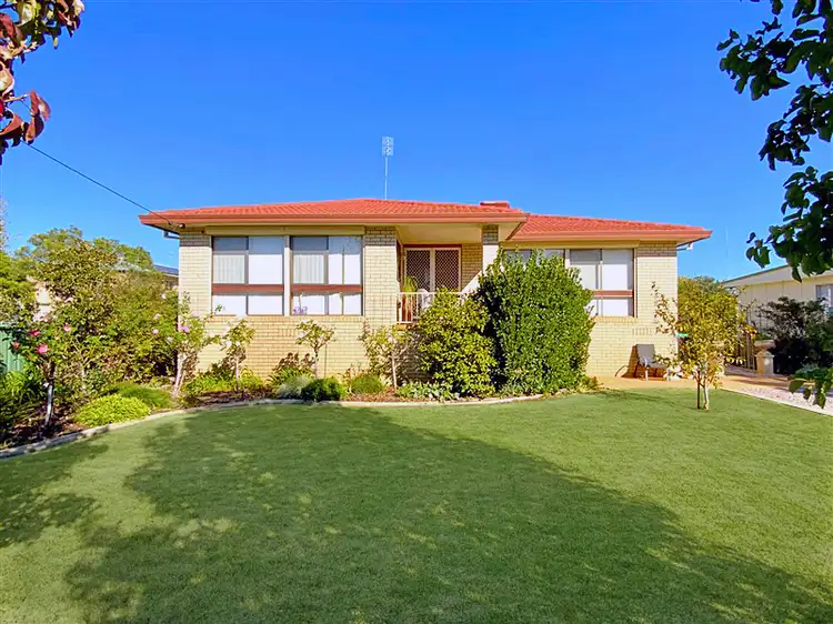 65 Ferry Street, Forbes NSW 2871