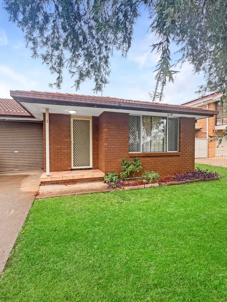 Main view of Homely semi-detached listing, 1/123 Cobbora Rd, Dubbo NSW 2830