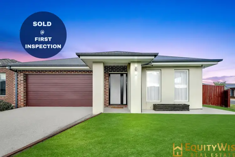 28 Pastille Road, Manor Lakes VIC 3024
