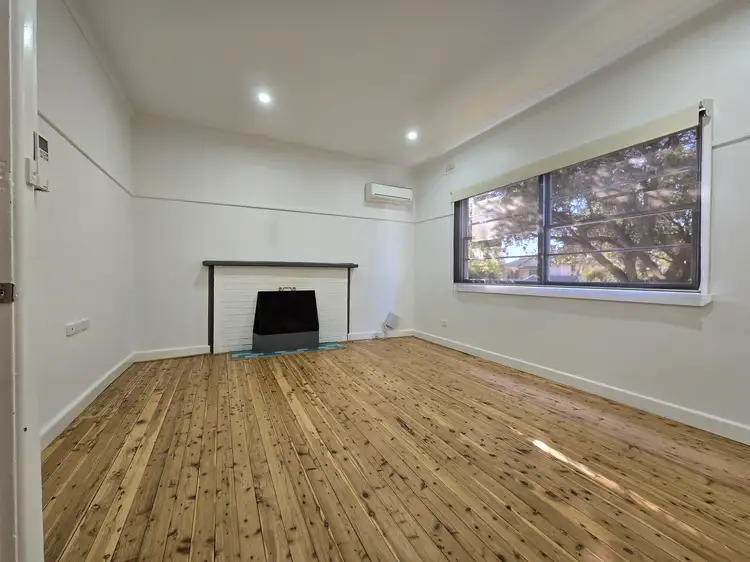 Fifth view of Homely house listing, 18 Isabella Street, Shepparton VIC 3630