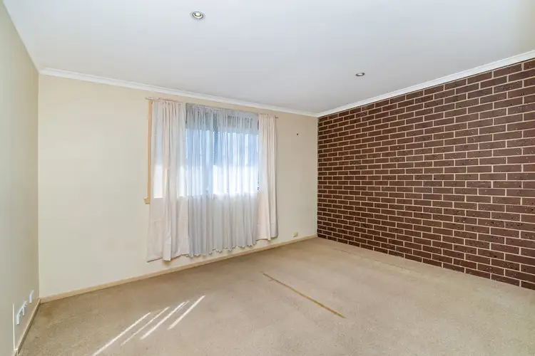 Fifth view of Homely unit listing, 2/1 Pink Cliffs Road, Heathcote VIC 3523