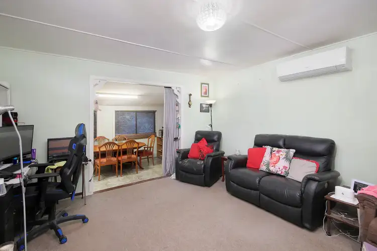Third view of Homely house listing, 33 Progress Avenue, Woodridge QLD 4114