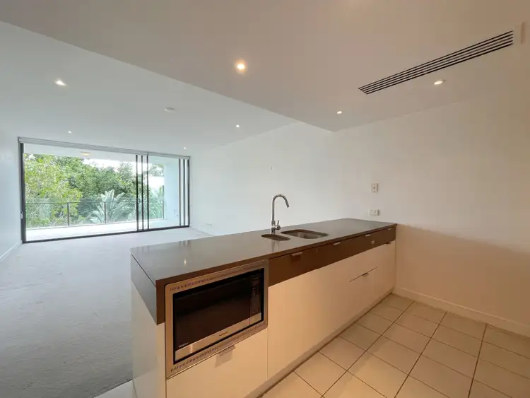 317/10 Pidgeon Close, West End QLD 4101