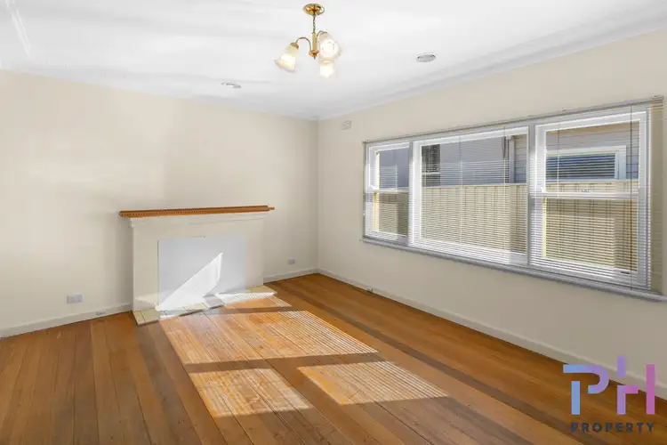 Third view of Homely house listing, 33 Sternberg Street, Bendigo VIC 3550
