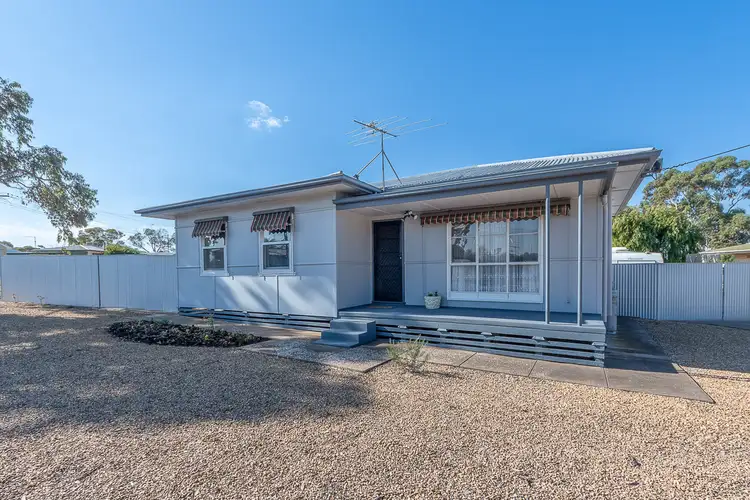 17 Greening Street, Mannum SA 5238