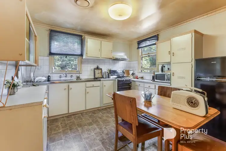 Fifth view of Homely house listing, 6 Larritt Street, Bendigo VIC 3550