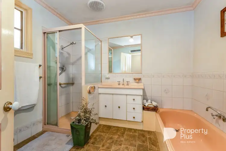 Sixth view of Homely house listing, 6 Larritt Street, Bendigo VIC 3550