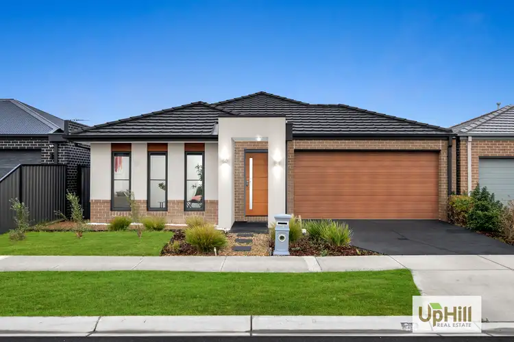 24 Salim Way, Clyde North VIC 3978