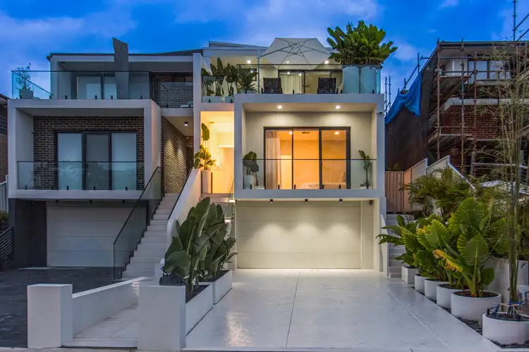 155A Caroline Chisholm Drive, Winston Hills NSW 2153