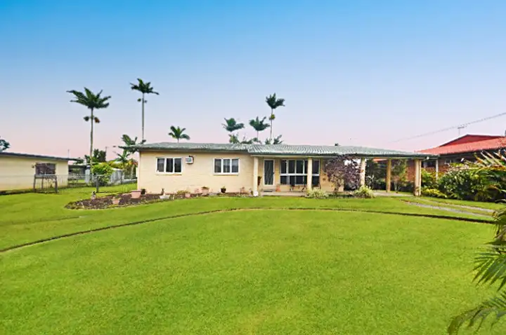 16 Flying Fish Point Road, Innisfail Estate QLD 4860