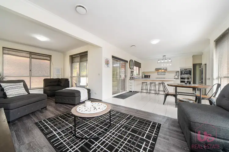 Second view of Homely house listing, 8 Better Boy Court, Skye VIC 3977