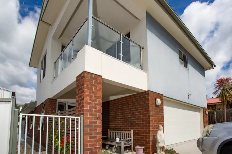 1/70 Gravelly Beach Road, Blackwall TAS 7275