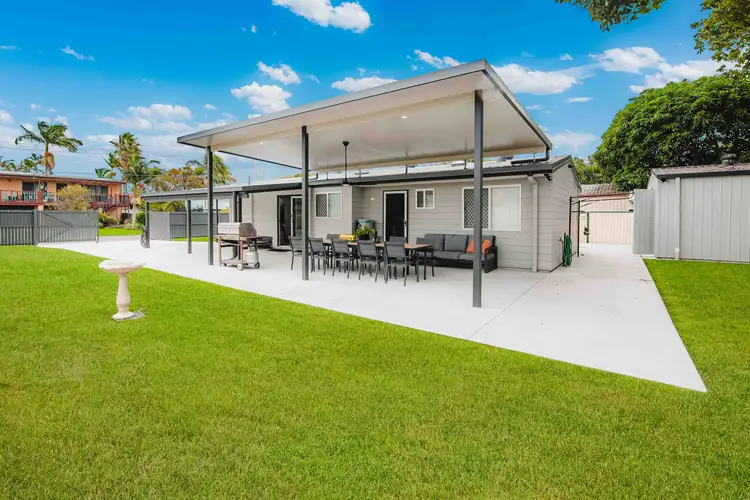 12 Cooran Street