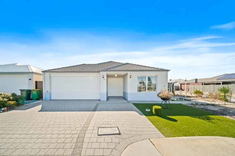 42 Whitmore Loop