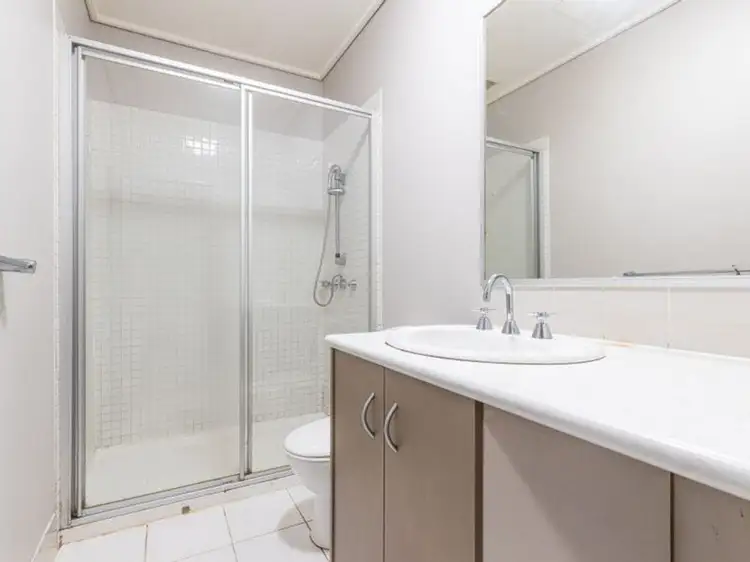 Fifth view of Homely unit listing, 4/454 Burwood Road, Hawthorn VIC 3122