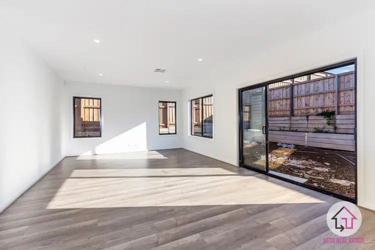 Fifth view of Homely house listing, 2 Royal Spoonbill Loop, Wallan VIC 3756