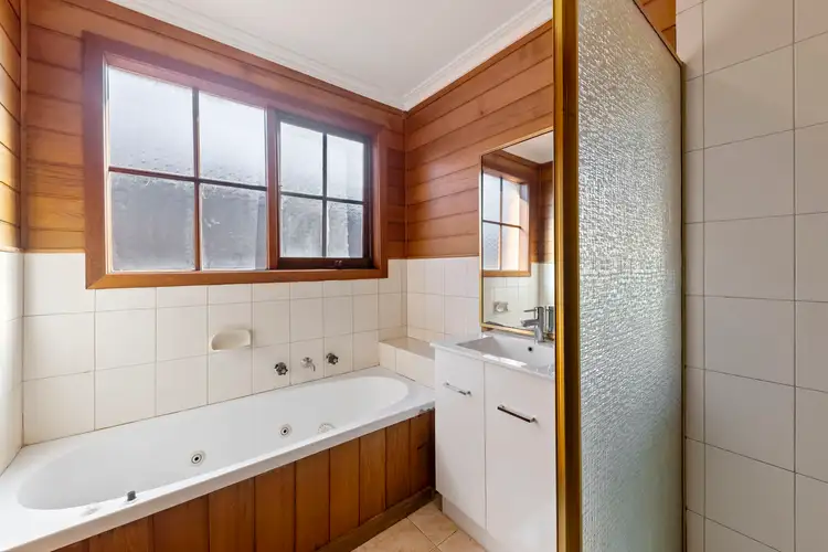 Fifth view of Homely unit listing, 2/42 Beverley Street, Doncaster East VIC 3109