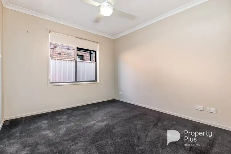 Fourth view of Homely townhouse listing, 9 Highview Terrace, Kangaroo Flat VIC 3555
