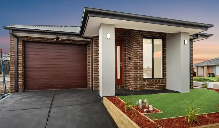 2 Myall Street, Kalkallo VIC 3064