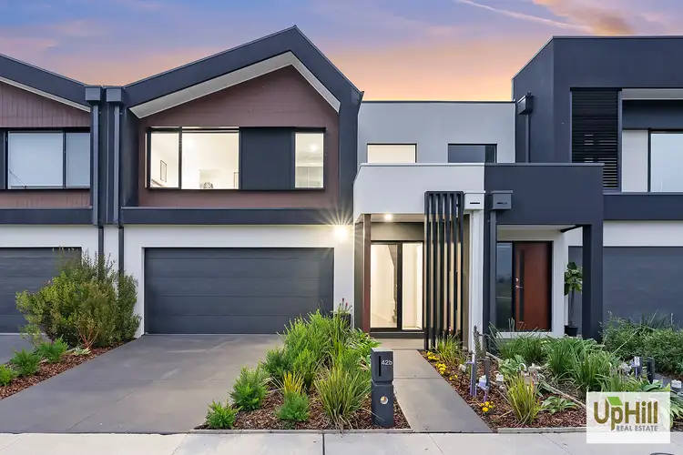 42B Mortlake Drive, Officer South VIC 3809