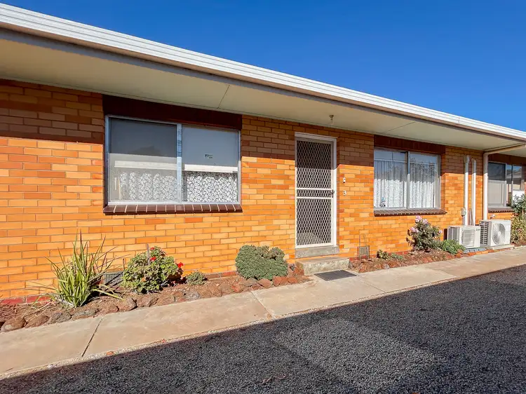 Main view of Homely unit listing, 3/182 Boundary Street, Kerang VIC 3579