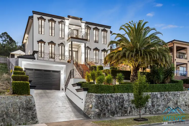 35 Montbrae Circuit, Narre Warren North VIC 3804