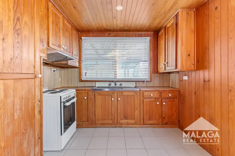 Second view of Homely house listing, 7 Centre Avenue, Werribee VIC 3030
