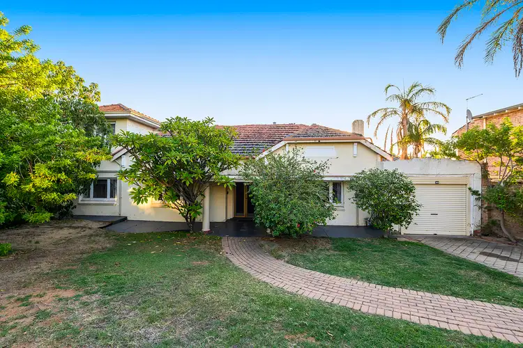 33 Robert Street, Como WA 6152