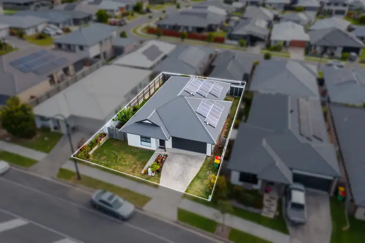 39 Gateway Drive, Flagstone QLD 4280