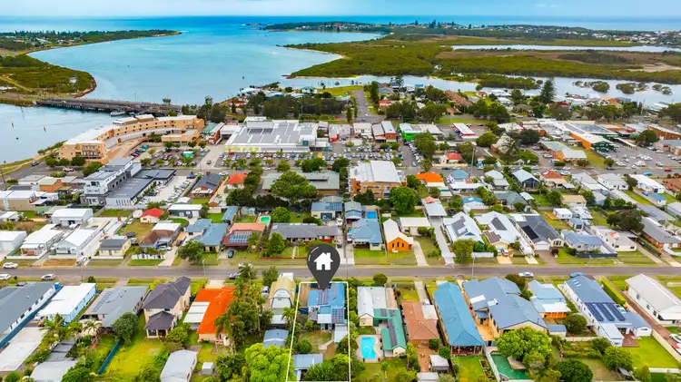 17 Macquarie Street, Swansea NSW 2281
