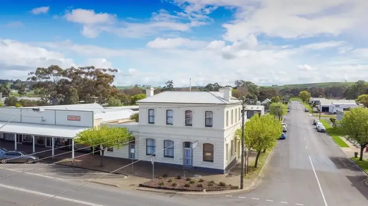 126 Henty Street, Casterton VIC 3311