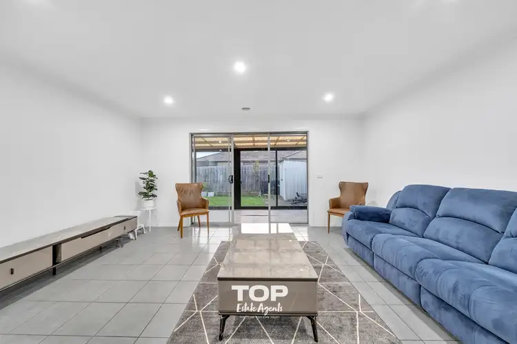 Fourth view of Homely unit listing, 7/220-222 Monahans Road, Cranbourne VIC 3977