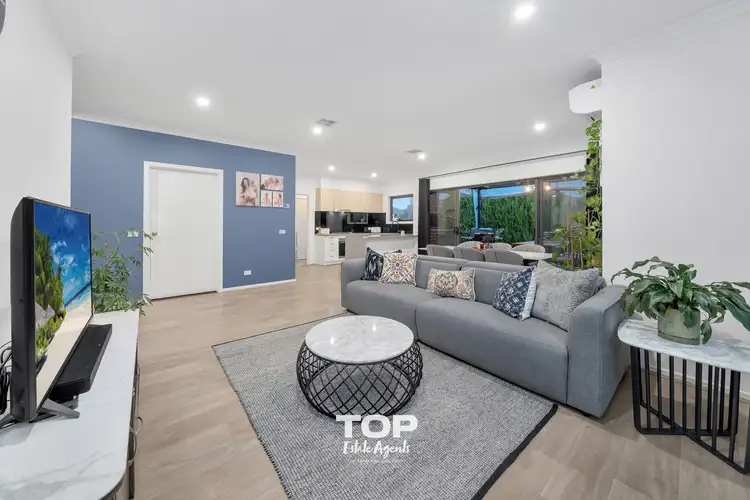 Sixth view of Homely house listing, 8 Manzanilla Way, Lynbrook VIC 3975