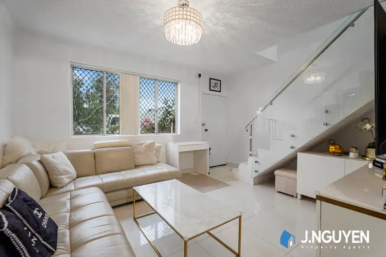 Fourth view of Homely townhouse listing, 5/112-114 Wattle Avenue, Carramar NSW 2163
