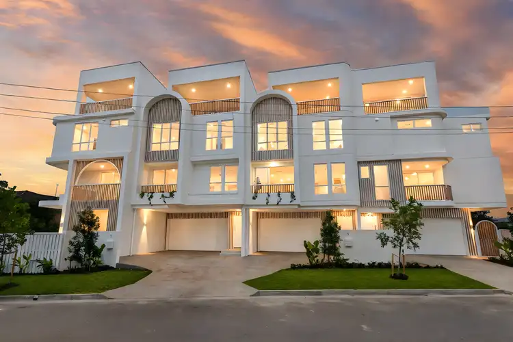 3/31 Madang Crescent, Runaway Bay QLD 4216