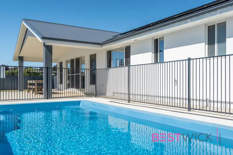 10 Bolton Street, Kelso NSW 2795