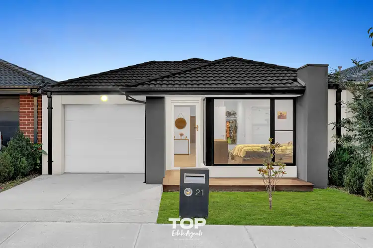 Main view of Homely house listing, 21 Hallyburton Drive, Clyde North VIC 3978