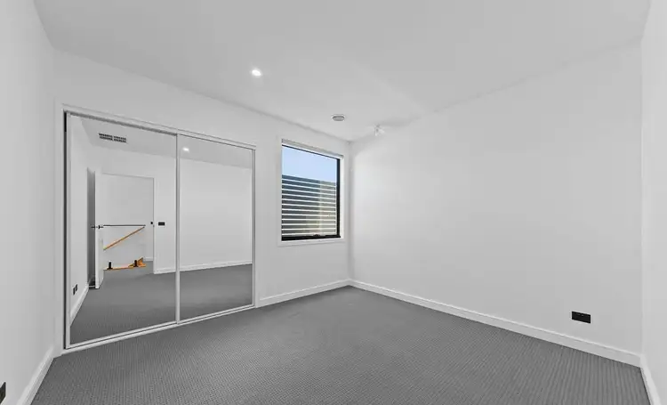 Fifth view of Homely house listing, 31B Glenview Rise, Berwick VIC 3806